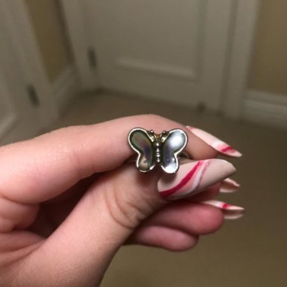 Butterfly Mood Ring - Picture 3 of 3